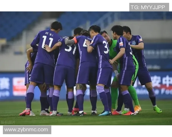 重庆足球队的速度探讨:如何提升球队竞技水平与观赏性 重庆足球队的速度探讨:如何提升球队竞技水平与观赏性