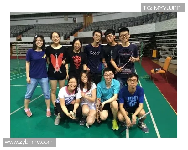 南京羽毛球队与武汉羽毛球队赛后复盘分析个人能力对比与表现总结 南京羽毛球队与武汉羽毛球队赛后复盘分析个人能力对比与表现总结