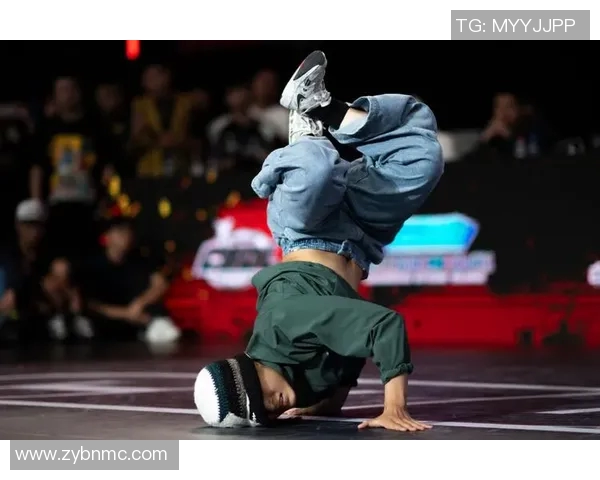 成都街舞队引领潮流最新街舞风格TOP10精彩呈现 成都街舞队引领潮流最新街舞风格TOP10精彩呈现